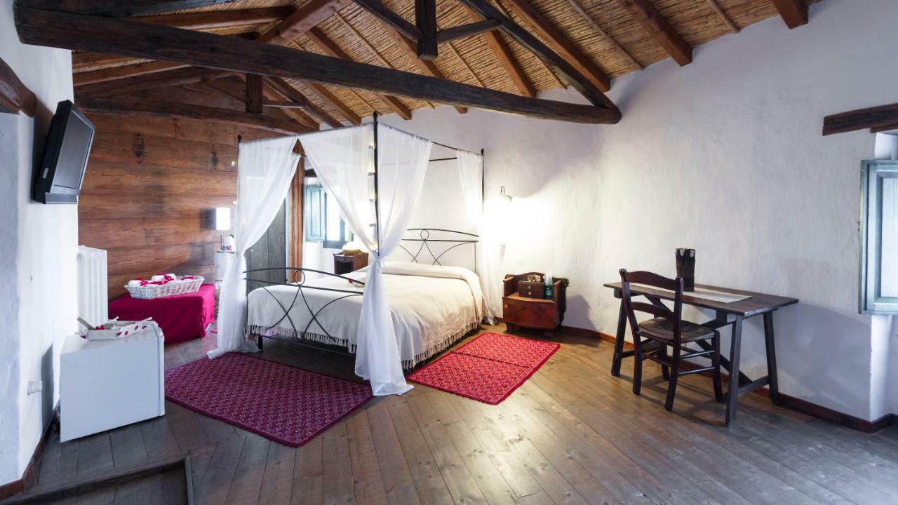 B&B Charme Sa Pardina Orroli Exterior foto