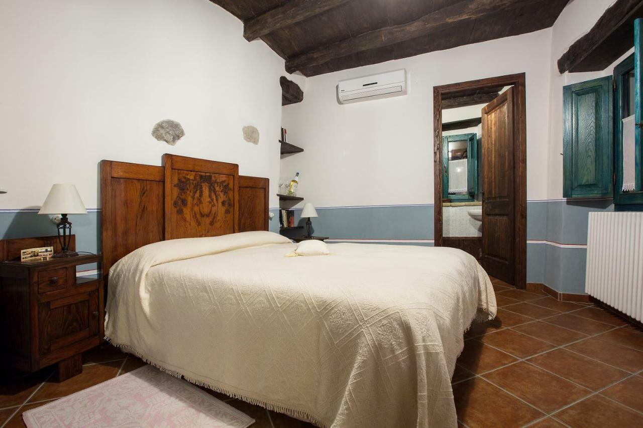 B&B Charme Sa Pardina Orroli Exterior foto
