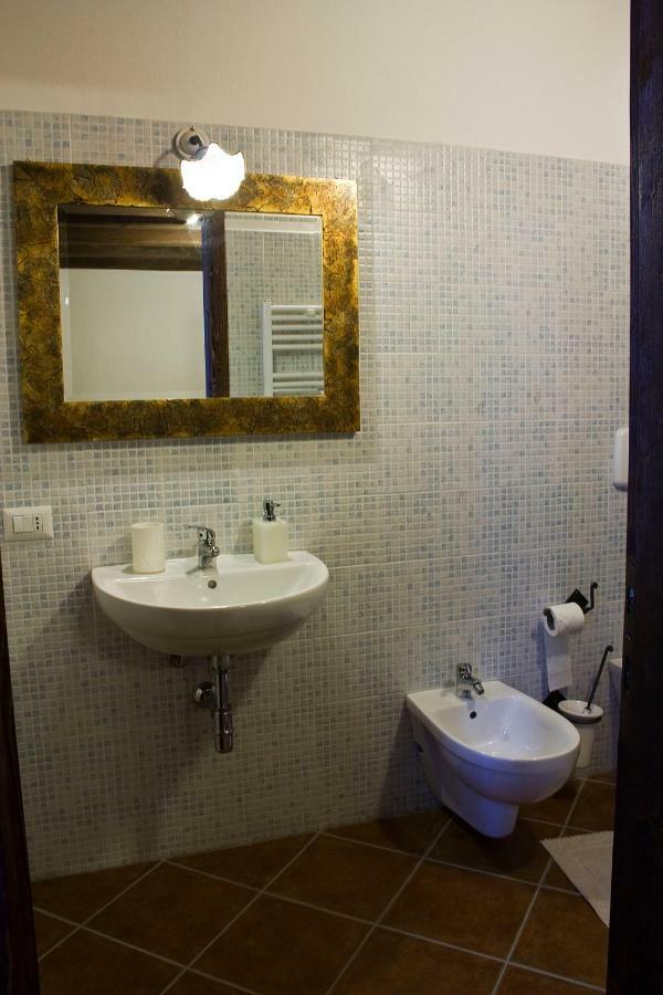B&B Charme Sa Pardina Orroli Exterior foto