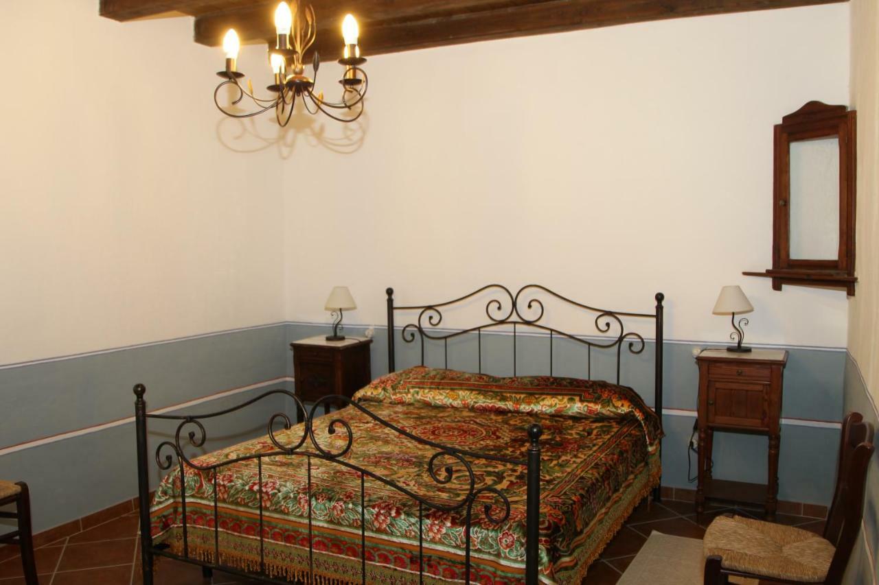 B&B Charme Sa Pardina Orroli Exterior foto
