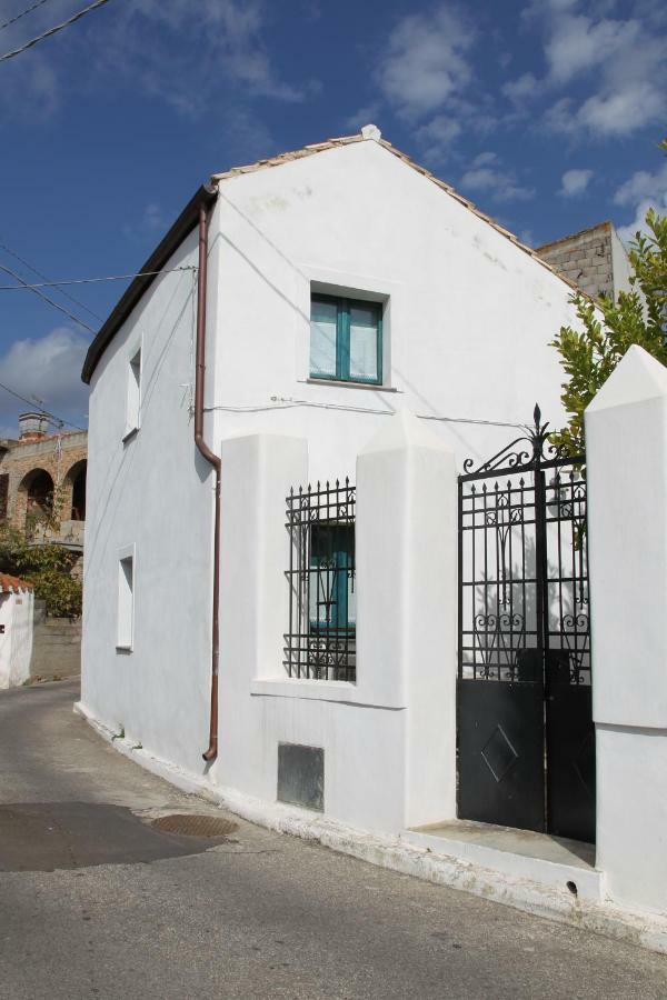 B&B Charme Sa Pardina Orroli Exterior foto